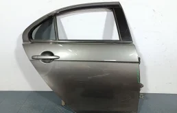 ДВЕРЬ MITSUBISHI GALANT FORTIS LANCER 5730A582 ЗАДНЯЯ ПРАВАЯ  серый, A39 KE839