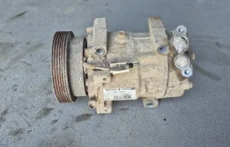 Компрессор кондиционера Nissan Almera G15