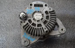 Генератор Nissan Juke 2010-2014 231001KM1A 1 MR16DDT