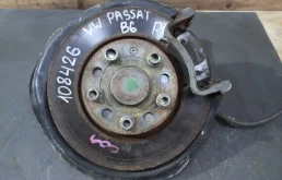 СТУПИЦА В СБОРЕ Volkswagen Passat 2005-2010 3C0505433K B6 BZB, задняя левая