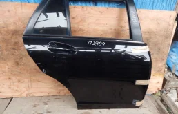 ДВЕРЬ Mercedes-Benz C-класс 2011-2015 A2047300405 W204 271860, задняя правая