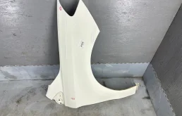 Крыло Mercedes-Benz B-класс 2013 A2468810201 W246 270910, переднее правое