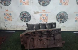 Блок цилиндров Land Rover Range Rover 2009 1418829 L322 368DT