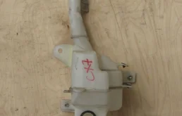 Бачок омывателя для Mazda CX 7 на фотографиях