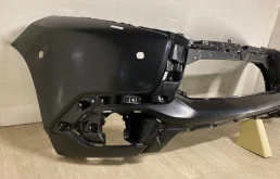 Бампер передний для Mitsubishi Pajero Sport 2024 года на фотографиях