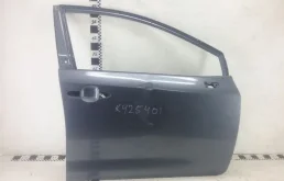 Двери для Toyota Corolla 2024 года на фотографиях