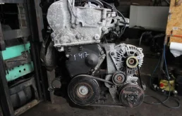 Двигатель F4R Renault Megane 2 2.0 Бензин