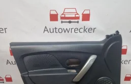 Обшивка двери Renault Sandero Stepway II рестайлинг (2018—2022)