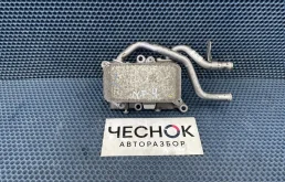 Радиатор (маслоохладитель) КПП Volkswagen Touareg II рестайлинг 2011 7P0317037 7P5 CGRA