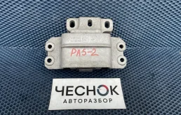 Опора КПП левая Volkswagen Passat 2011 1K0199555AC B7 CAXA
