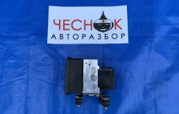 Блок ABS (насос) Volkswagen Touareg I рестайлинг 2008 7L0614517A