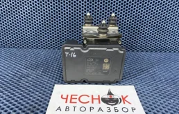 Блок ABS (насос) Volkswagen Touareg I рестайлинг 2007 7L0614517 7L BHK