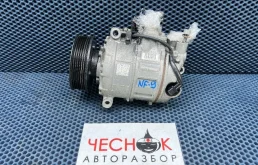 Компрессор системы кондиционирования Volkswagen Touareg 2 2010 7P0820803E CGRA, передний