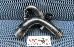 Комплект патрубков с клапаном Cayenne 958 Porsche Cayenne V8 Turbo 2011 95811015550 4852, левый