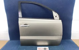 Дверь передняя правая Renault Koleos 1 2010 801008616R 2TR
