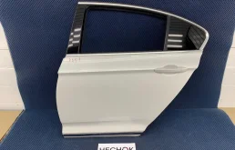 Дверь задняя левая Volkswagen Passat 2016 3G5833055AC CHHB