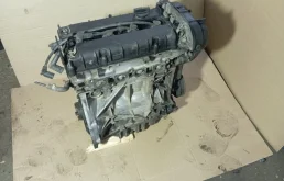 Двигатель Ford Focus 2012 1752082 CB8 PNDA