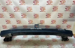 Усилитель бампера Volkswagen Golf 5 2004-2009 1K0807109C 1K1, передний