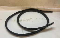Уплотнитель багажника Renault Logan 2018 908308888R L8 H4M438
