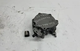 Насос вакуумный Audi A4 2007-2015 06J145100B B8