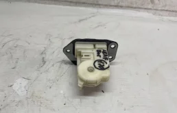 Замок багажника Nissan Leaf 2012 90502EN00A ZE0 EM61