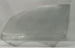 Стекло двери BMW X1 2012 51332990295 E84 N46N, переднее левое