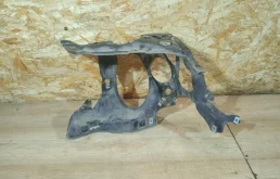 Кронштейн фары BMW 7-Series 2006 51717022968 E66 N62. B48B, передний правый