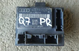 Блок комфорта Audi Q7 2007 4L0959792B 4L 3.6, передний правый