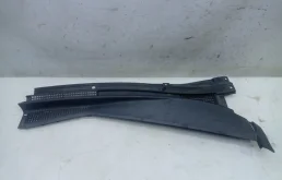 Жабо Mitsubishi Lancer 2006 MR533286 4G63, правое
