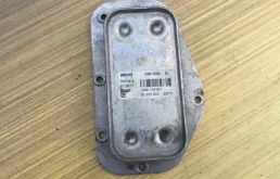 Радиатор масляный Opel Vectra 2007 55355603 C 1.8