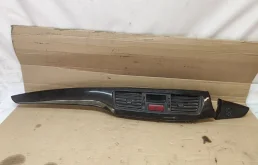 Накладка на торпедо Mitsubishi Lancer Cedia 2002 MR623335 4G93