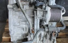 АКПП для Nissan Serena 2008 года на фотографиях