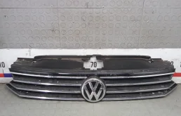 Решетка радиатора 3G0853651H VOLKSWAGEN PASSAT B8 (2014-2023) 2018 1.6 TDI АКПП