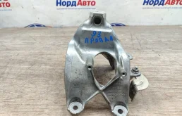 Кронштейн подушки двигателя Audi A4 2017 4M0199308BL F4 CVKB, правый