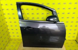 Дверь Opel Astra 13285607 J, передняя правая