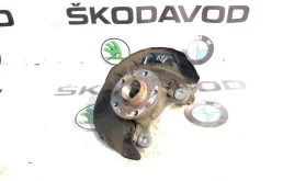 Кулак поворотный Skoda Octavia 5Q0407256Q A7 (5E) 1.6 CVWA, передний правый
