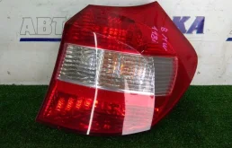 Фонарь задний BMW 1-SERIES 2004-2007 63216924502 E87 N45B16, задний правый