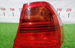 Фонарь задний BMW 3-Series 2004-2008 63216937458 E90 N46B20, задний правый