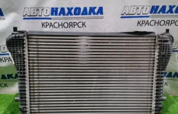 Радиатор интеркулера AUDI TT 2006-2010 1K0145803A 8J3 BWA, передний