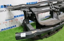 Рамка радиатора BMW 3-SERIES 2004-2012 51647173564 E90 N43B20A, передняя