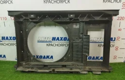 Рамка радиатора PEUGEOT 3008 2009-2016 7104V2 T84 EP6CDT