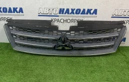 Решетка радиатора MITSUBISHI OUTLANDER 2005-2012 MN202661 CW5W 4B12, передняя