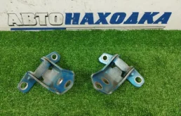 Кронштейны двери MAZDA AXELA 2009-2013 F15158210B BLEFW LF-VDS, передние правые