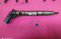 Форсунка топливная для Audi Q7 на фотографиях