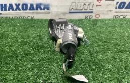 Замок зажигания TOYOTA RACTIS 2010-2016 4528052100 NCP120 1NZ-FE
