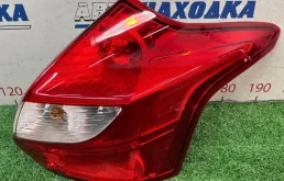 Фонарь задний FORD FOCUS 2010-2019 1825319 CB8 MGDA, задний правый