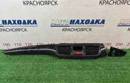 Накладка пластиковая в салон MITSUBISHI LANCER 2000-2010 MR647123 CS2A 4G15