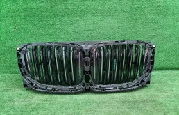 0000007709883 Решетка радиатора BMW X5 G05 (2018-2023)
