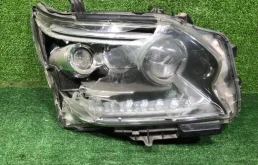D9617 Битая Фара правая Lexus GX 2 URJ150 (13-19) LED