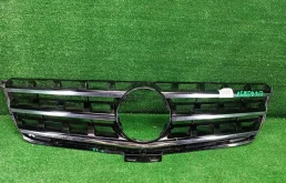 0000005859313 Решетка радиатора Mercedes ML W166 (2011-2015)